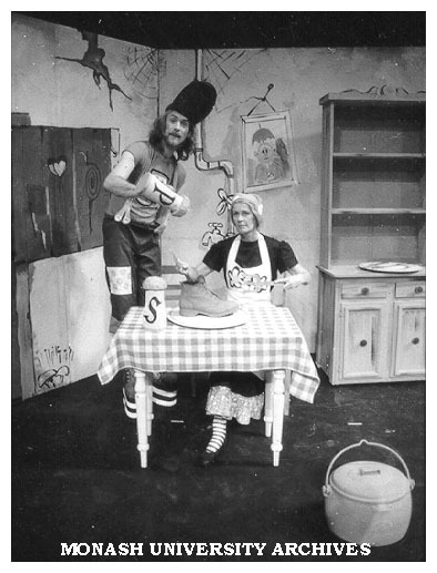 Scene from 'Giant John' with Franciscus Henri (left) as Giant John