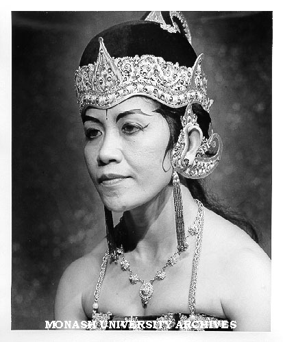 Cathy Mardisiswojo as Sinta in 'The Ramayana in Java'