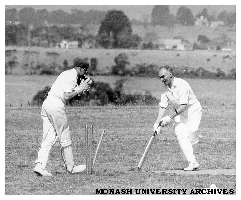 First Monash University cricket match, Vice-chancellors XI v Students XI, 28 November 1961. Vice-chancellor Dr Louis Matheson, (right)