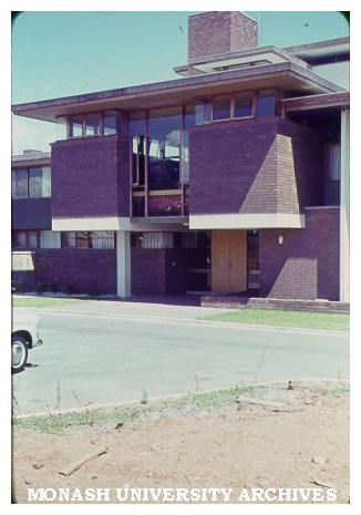 Deakin Hall, front entrance