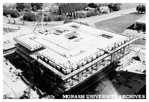Law building under construction with Vice-Chancellor's house in background