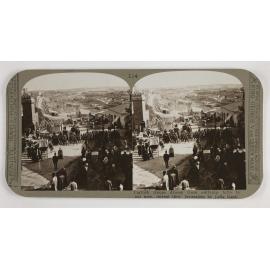 Turkish troops driven from outlying hills by our men, retreat thro' Jerusalem by Jaffa Gate