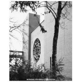 Robert Blackwood Hall