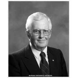 Professor of Genetics, Bruce Holloway