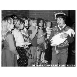 Children taking part in Foreign Languages in Elementary Schools project