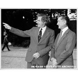 Vice-Chancellor Professor Ray Martin and Mr Justice Ludeke, visiting Monash with Academic Salaries Tribunal