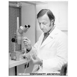 Dr Alex Lopata, IVF researcher