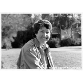 Dr Robyn English of department of Anthropology & Sociology