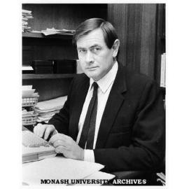 Mr Gordon Taylor of the Higher Education Advisory and Research Unit (HEARU)