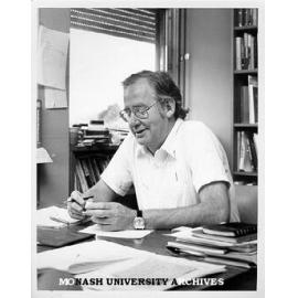 Mr Peter Bowden