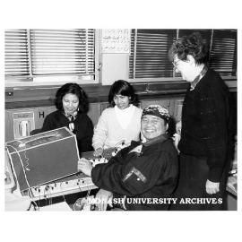 Mrs Mary Brown (right) with Filipino teachers at Monash under Phillipines-Australia Science and Mathematics Education Program (PASMEP)