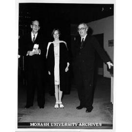 Joint winner of Supreme Court Prize, Mrs Gail Owen, with Sir Ninian Stephen (left) and Chancellor Sir Richard Eggleston