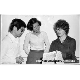 HEARU lecturer Natalie Kellett with participants in Thai University Lecturers' Scheme, Thavorn Vajrabhaya (left) and Pornpimal Senawong