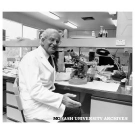 Professor Solly Faine in laboratory