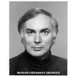 Senior lecturer Dr Trevor Hicks