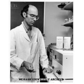 NH&MRC Senior Research Fellow Dr Richard Harding