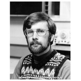 Senior tutor Dr Ray Muir