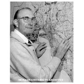 Engineer and psychologist Professor R. W. Cumming