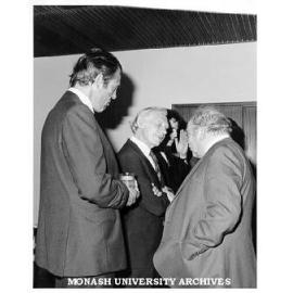 Professor Bill Muntz (left), Deputy Vice-Chancellor Professor Kevin Westfold and Professor Joe Bornstein
