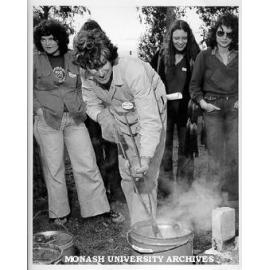 Bill Hicks demonstrating art of Raku pottery