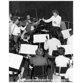 Hubert Soudant rehearsing Melbourne Symphony Orchestra