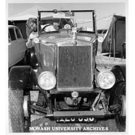 Civil Engineering student Gary Chapman in 1927 Morris Cowley