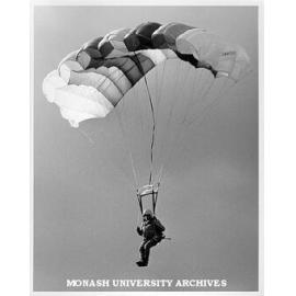 Monash Skydiving Club lunch-time spectacular