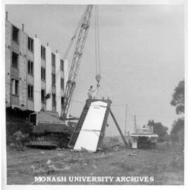 Lifting slab for Deakin Hall, 16 January 1962