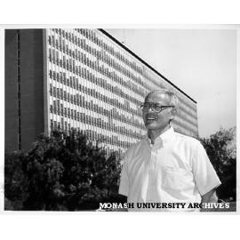 Visiting Professor Ralph Stephens of University of Iowa