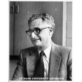 Visiting Professor Arnold Zellner, of University of Chicago