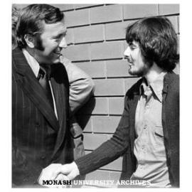 Mr David Frost (left) with MAS member Selwyn Berg