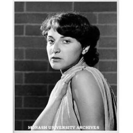 Nurin Veis as Hermia in 'A Midsummer Nights Dream'