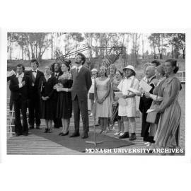 Student theatre tour in Echuca