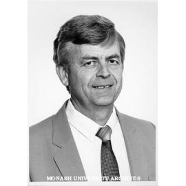 Senior lecturer in Mathematics Mr Paul Lochert