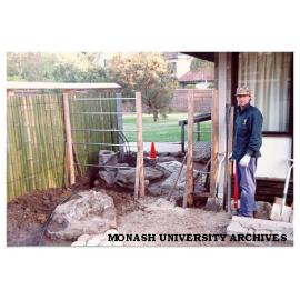 Constructing entrance gate, Japanese Garden