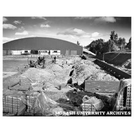 Construction of swimming pool building