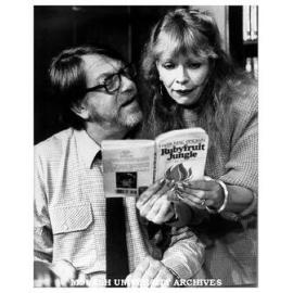 Peter Adams and Katy Manning in 'Educating Rita'