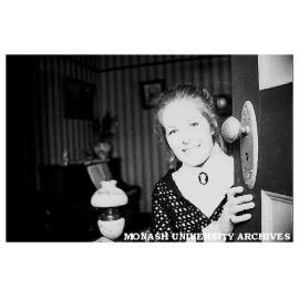 Cindy Wright as Minnie Gascoigne in 'The Daughter-In-Law'