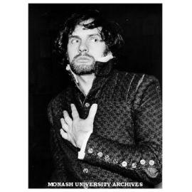 Paul Karo in 'Hamlet'