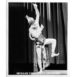 Poedijono as Hanoman in 'The Ramayana in Java'