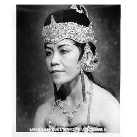 Cathy Mardisiswojo as Sinta in 'The Ramayana in Java'