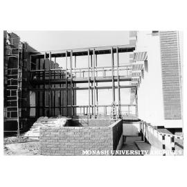 Walkway between University Offices Stages 1 and 2