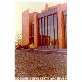 Robert Blackwood Hall