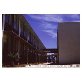 Zoology main building and lecture theatre