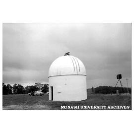 Installation of dome on Monash Observatory at Mt. Burnett