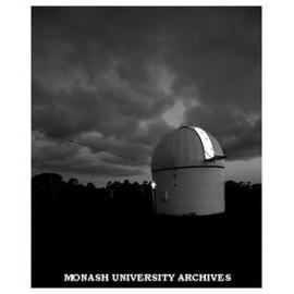 Monash Observatory at Mt Burnett at night