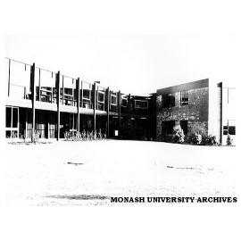 GIAE buildings 1N and 1E