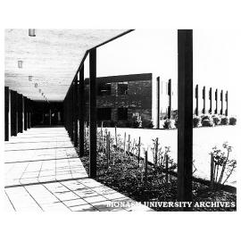 GIAE building 1E and rose gardens