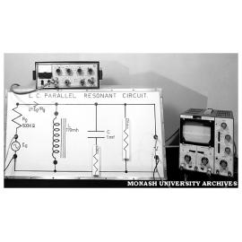 S5 lecture theatre equipment