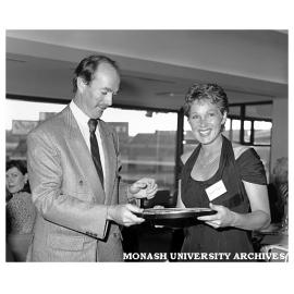 Alistair Duncan presenting the Dulux Award to Margaret Fairman